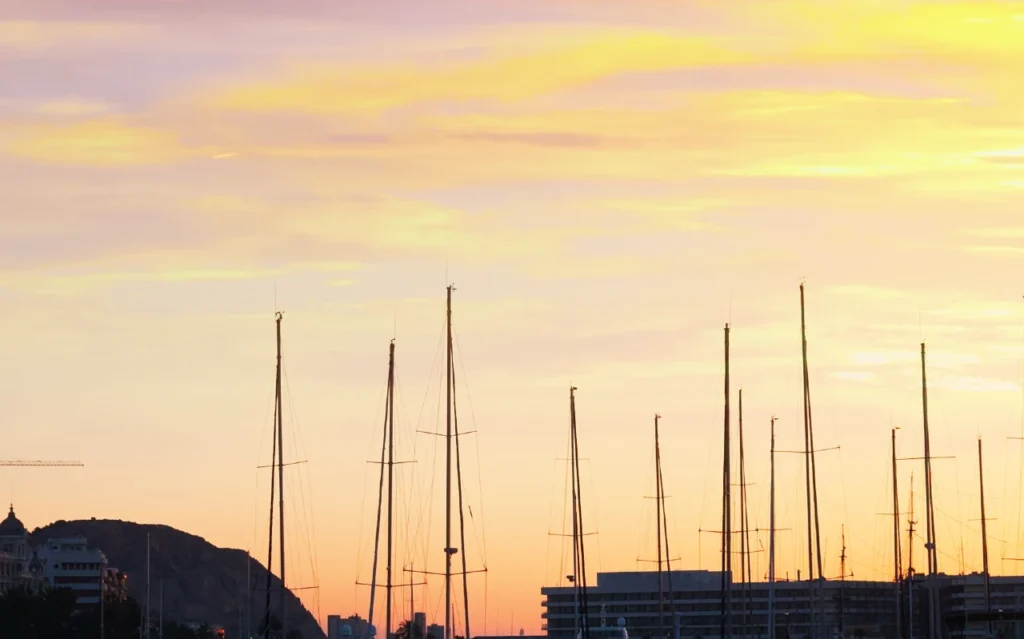 Cómo montar una SL siendo extranjero en Alicante